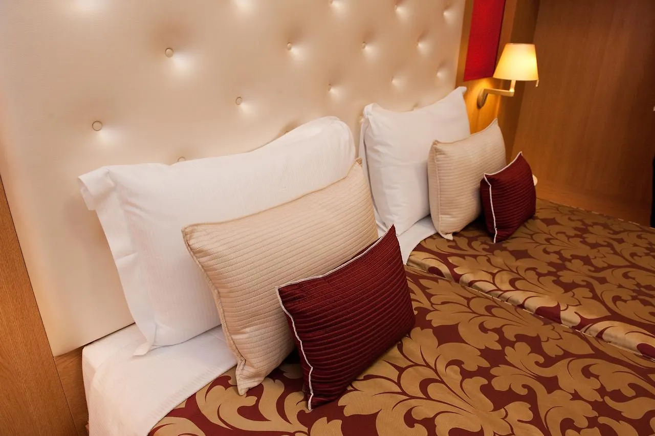 ベッド・アンド・ブレックファスト Navona Luxury Guesthouse ローマ
